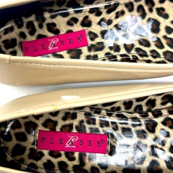 NEW Pleaser Anna 01 Ballet Flat Shoe Cream Faux Leather Pink Label Sz 11 FLAW - Picture 16 of 16